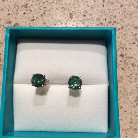 Other - Earrings brand new